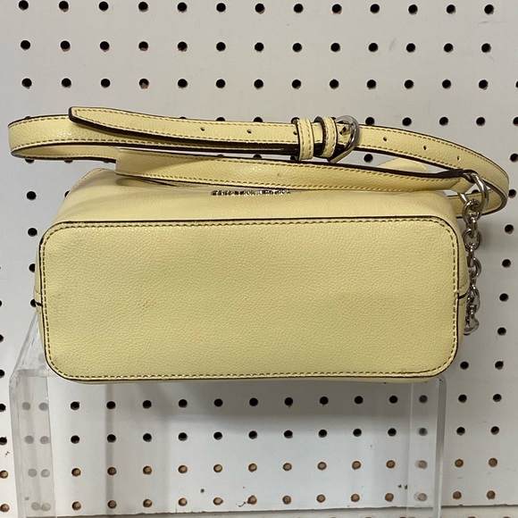 Calvin Klein Yellow Crossbody Women's Bag  Dimension : L9"×H6"×W3" - Picture 6 of 9